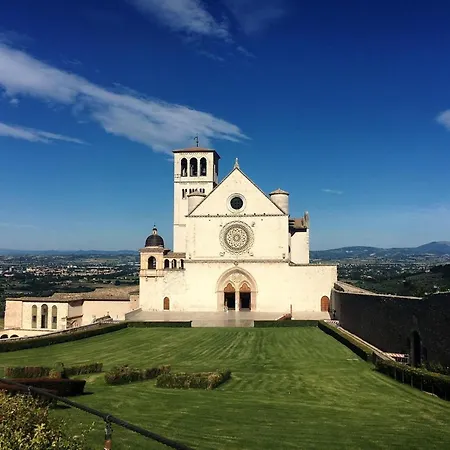 Holiday Home Near Assisi And Mount Subasio, Cleaning Included Tatil Evi Assisi