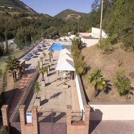 Дом отдыха Holiday Home Near Assisi And Mount Subasio, Cleaning Included *